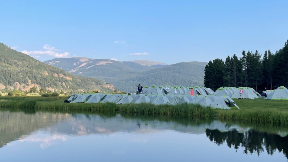 米国で人気の山岳ランレース「大人のためのサマーキャンプ」を通じて感じたスポーツ観の違い
